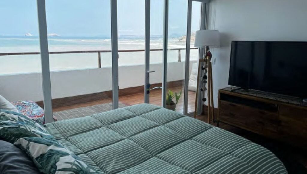 Se vende Flat en Playa Norte, Punta Hermosa - WEB