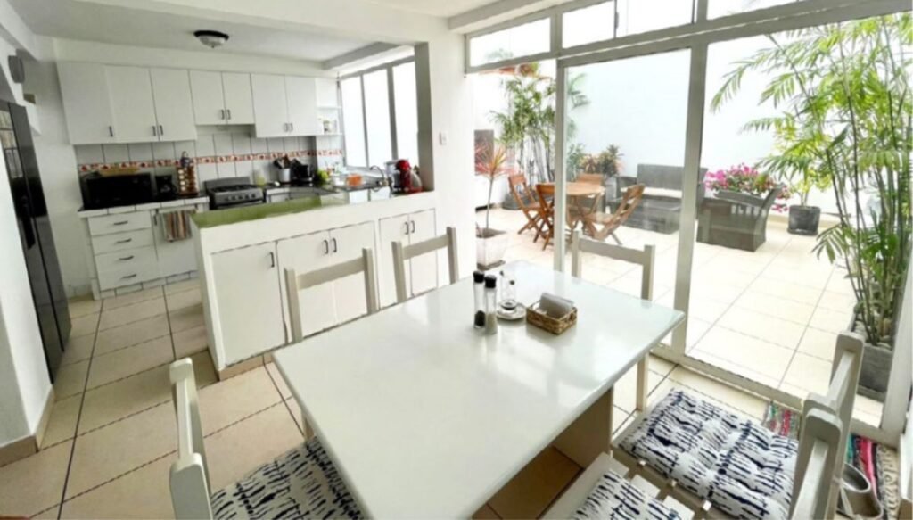 casa en venta en Playa Blanca, Punta Hermosa - Web