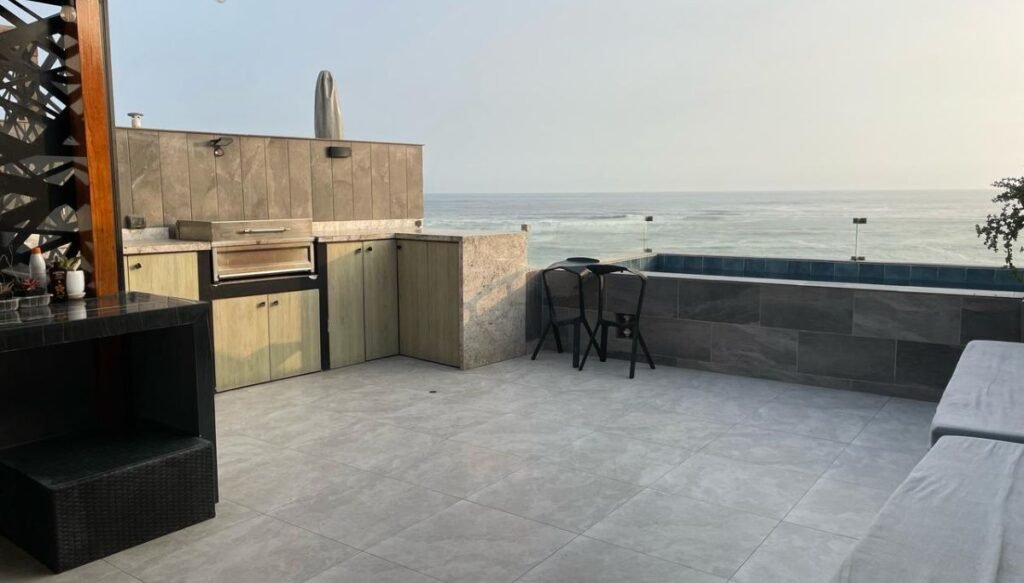 Triplex en venta en Playa Señoritas Punta Hermosa - Web