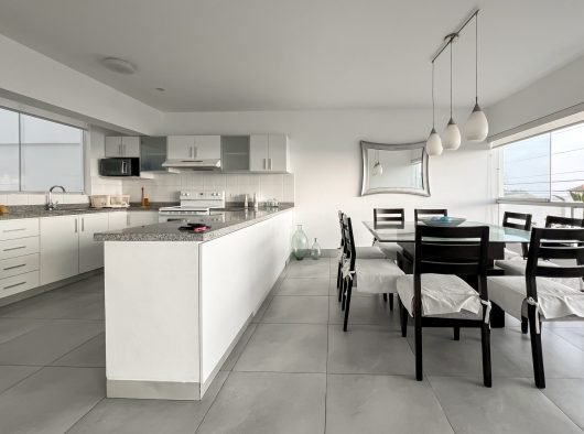 20241001_222530000_iOS