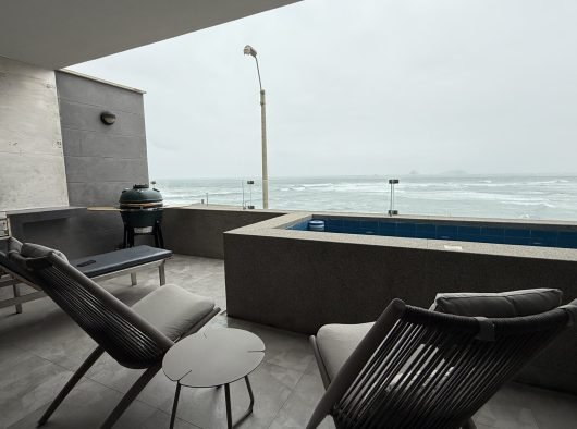 20250824_185251597_iOS