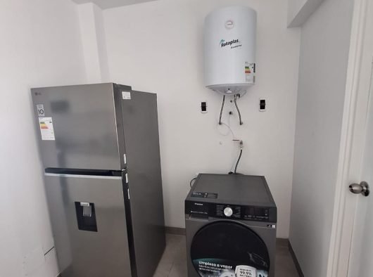 20251201_195233000_iOS