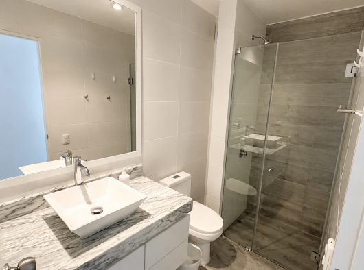 Baño secundario 3