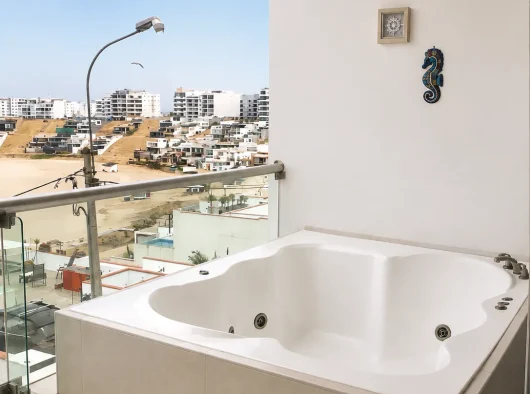 Jacuzzi