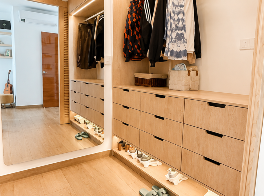 Walking closet 2