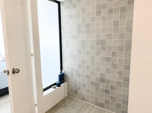 ZZ.- Baño principal 2