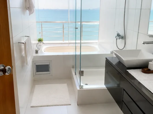 Zz.- Baño